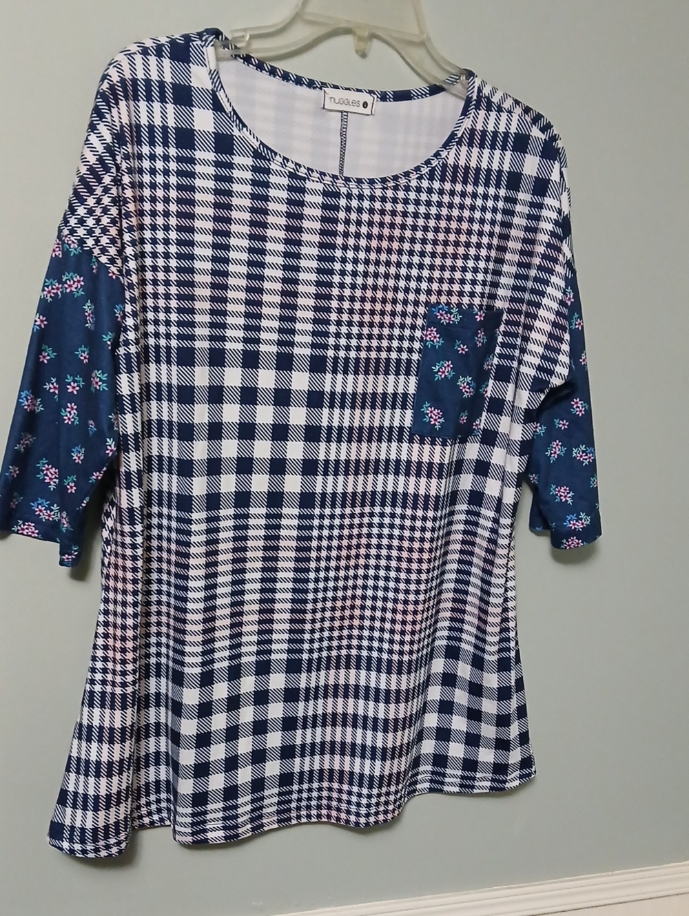 NUGGLES Navy & White Plaid Mixed-Print Women's Top